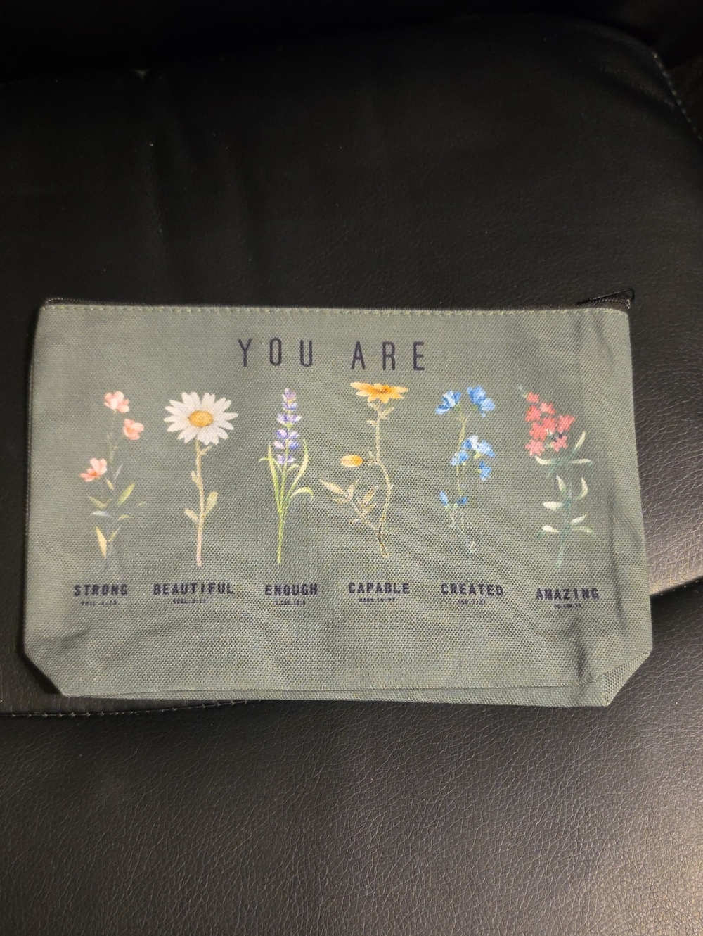 You Are Floral Canvas Cosmetic Pouch - Various 5 Piece Bundle - Picture 5 of 6